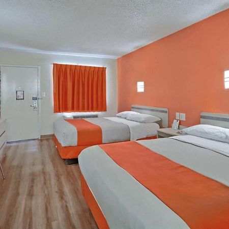 Motel 6-Maple Shade Township, Nj - Philadelphia - Mt Laurel Экстерьер фото