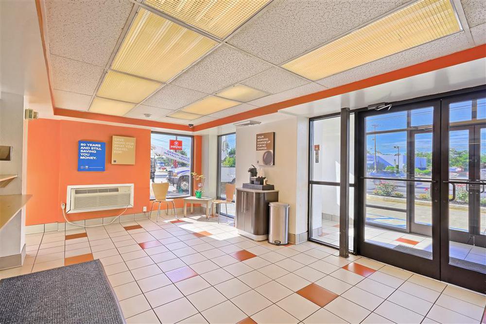 Motel 6-Maple Shade Township, Nj - Philadelphia - Mt Laurel Интерьер фото