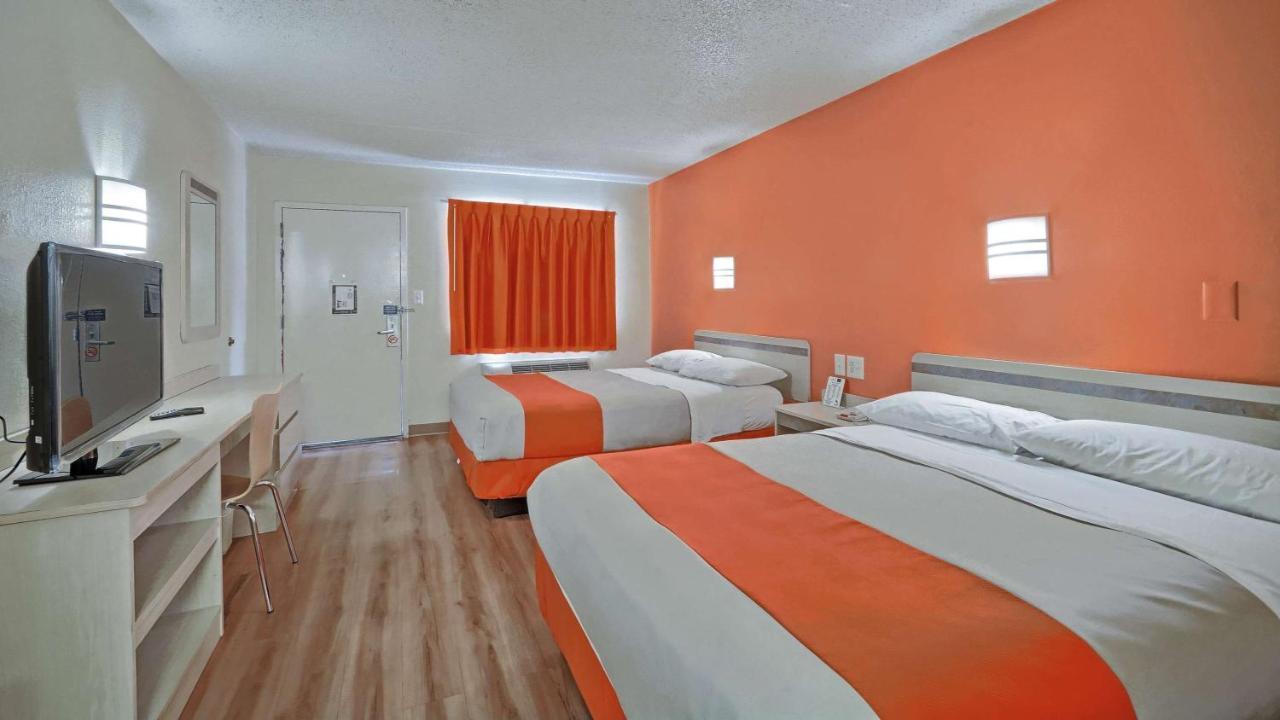 Motel 6-Maple Shade Township, Nj - Philadelphia - Mt Laurel Экстерьер фото